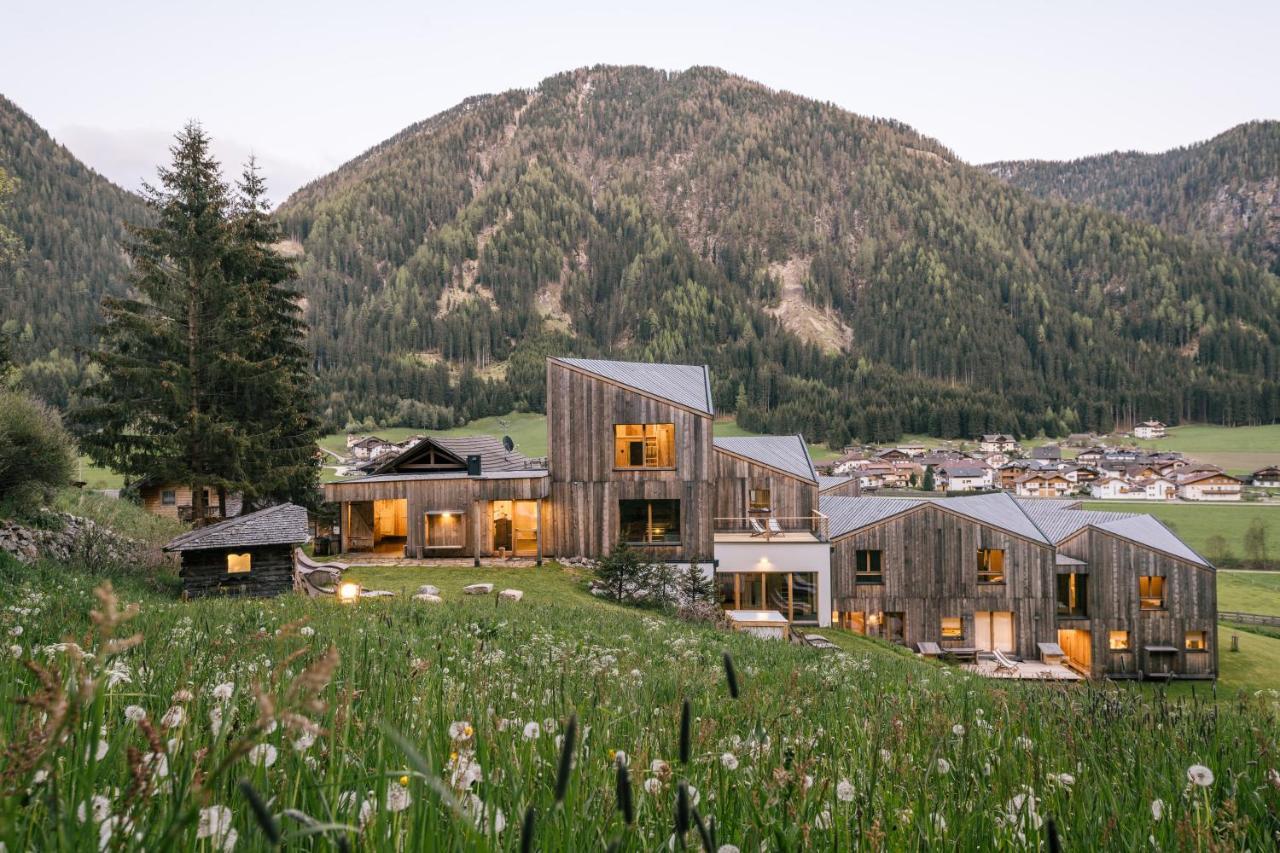Apparthotel Bio Natur Refugium Blaslahof Santa Maddalena in Casies Extérieur photo