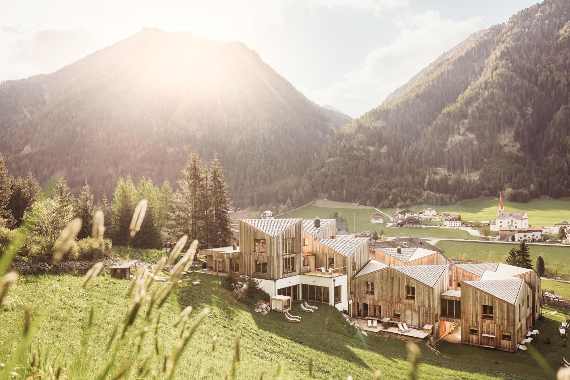 Apparthotel Bio Natur Refugium Blaslahof Santa Maddalena in Casies Extérieur photo